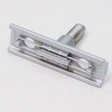 Parte Inferior da cabeça do safety razor Merkur Futur 90 007